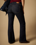 Jean flare tiro medio con campana marcada - Azul