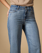 Jean wide leg con ruedo doblado - Azul
