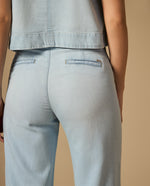 Jean wide leg denim liviano con cinturón - Azul