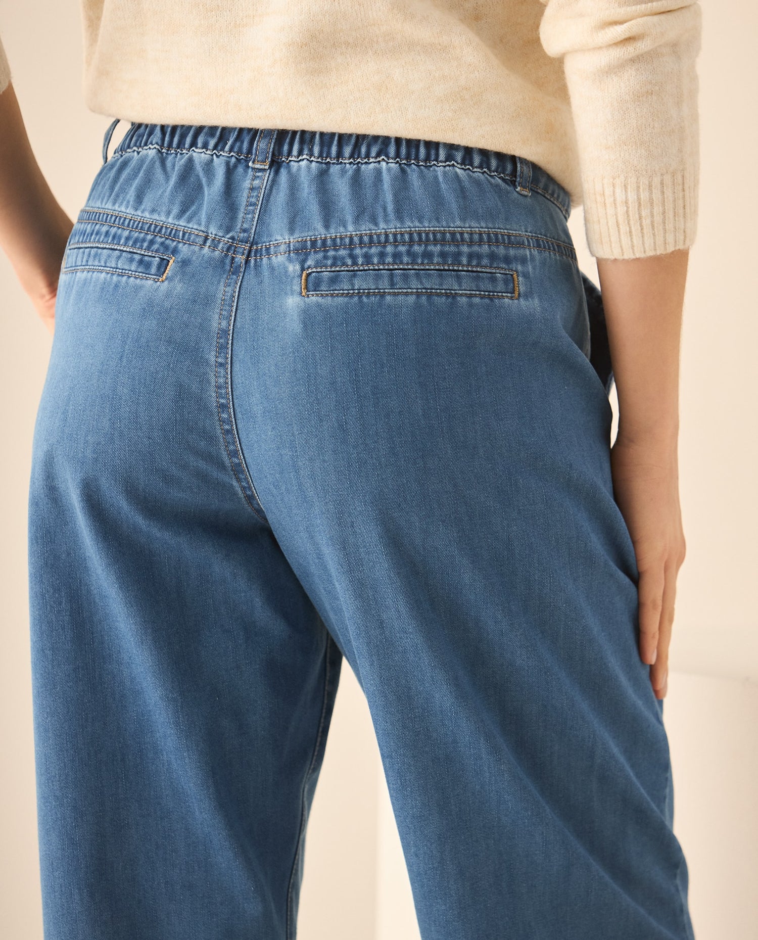 Jean tono medio con pretina lisa para mujer  - Azul