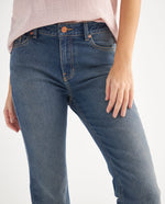 Jean Bootcut tono oscuro para mujer - Azul