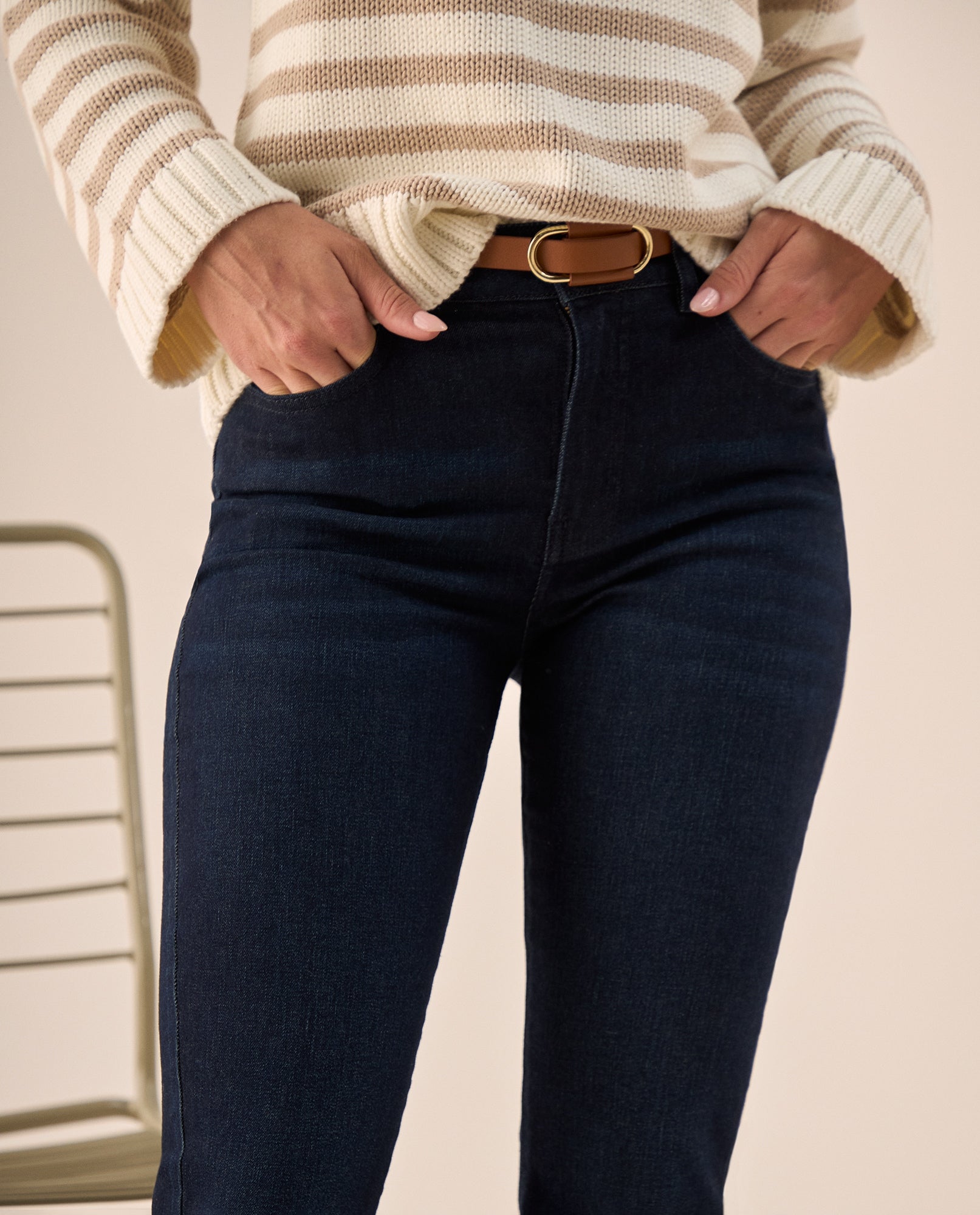 Jean Flare Azul Oscuro Tiro Alto - Azul 34_679G009_AZU193924_4