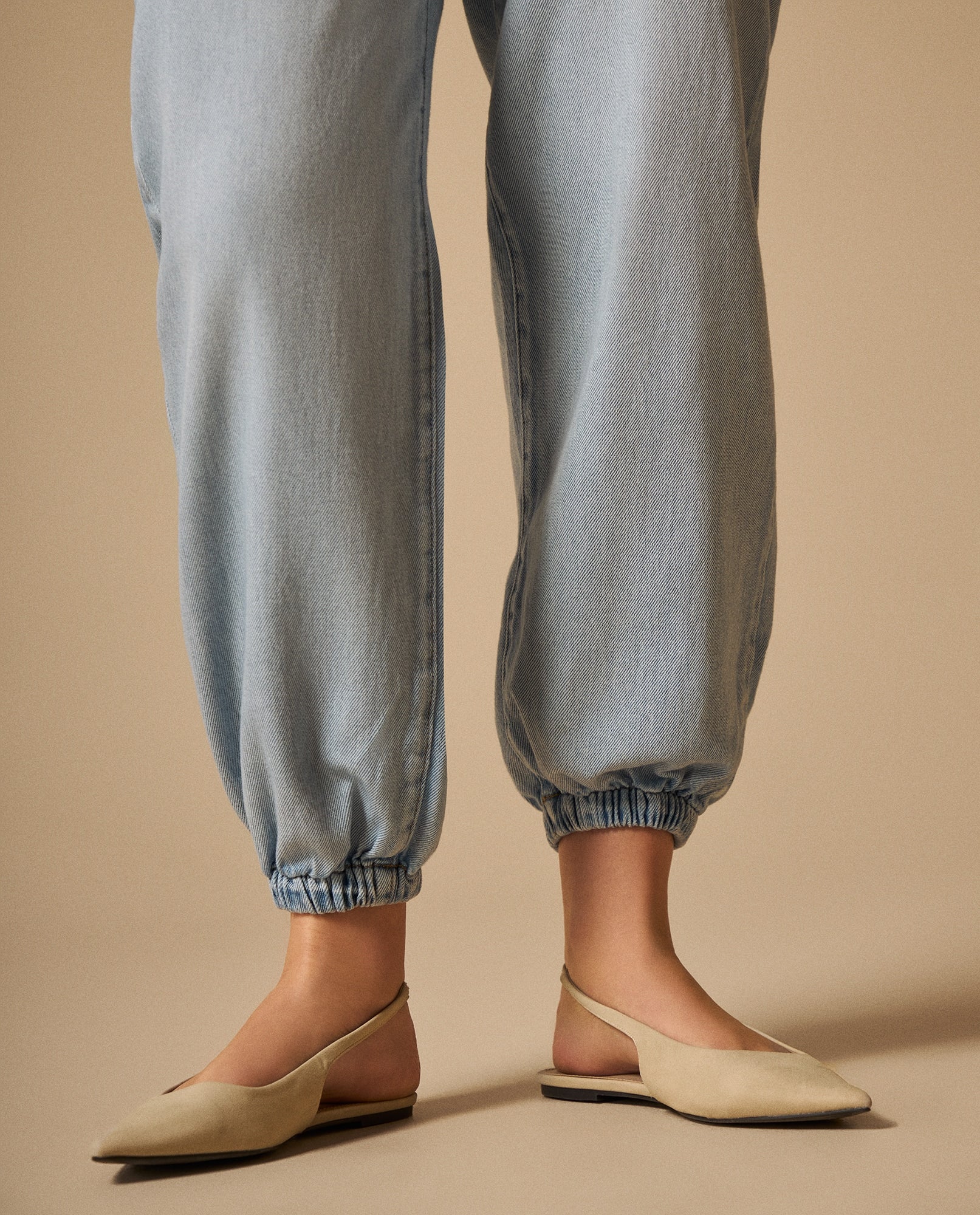 Jean Jogger Azul Claro con Puños Elásticos - Azul 34_679G016_AZU134110_5