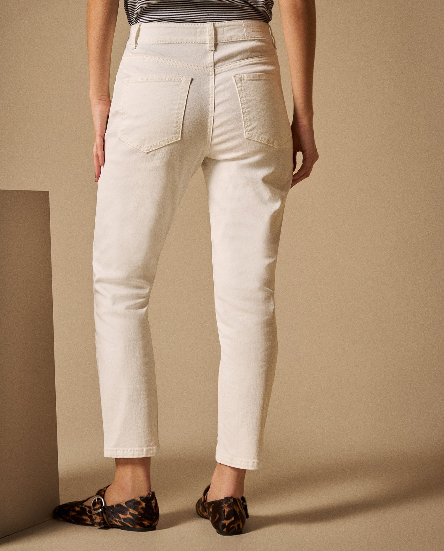 Jean Mom Blanco Tiro Alto - Blanco