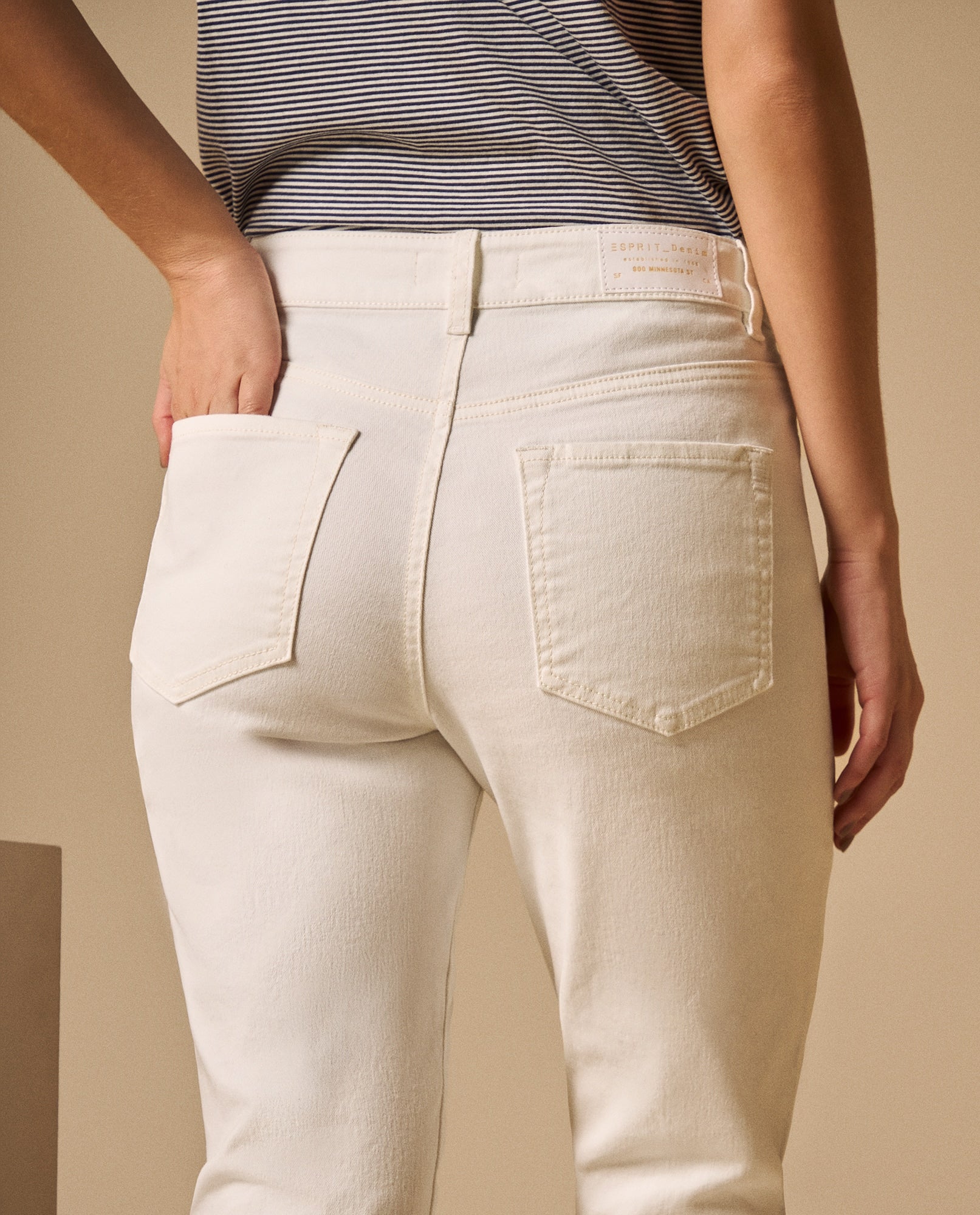 Jean Mom Blanco Tiro Alto - Blanco 34_679G026_BLA114001_6