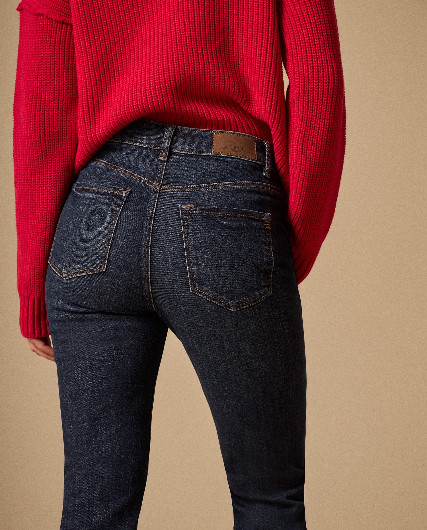 Jean Straight Azul Oscuro con Stretch Suave - Azul