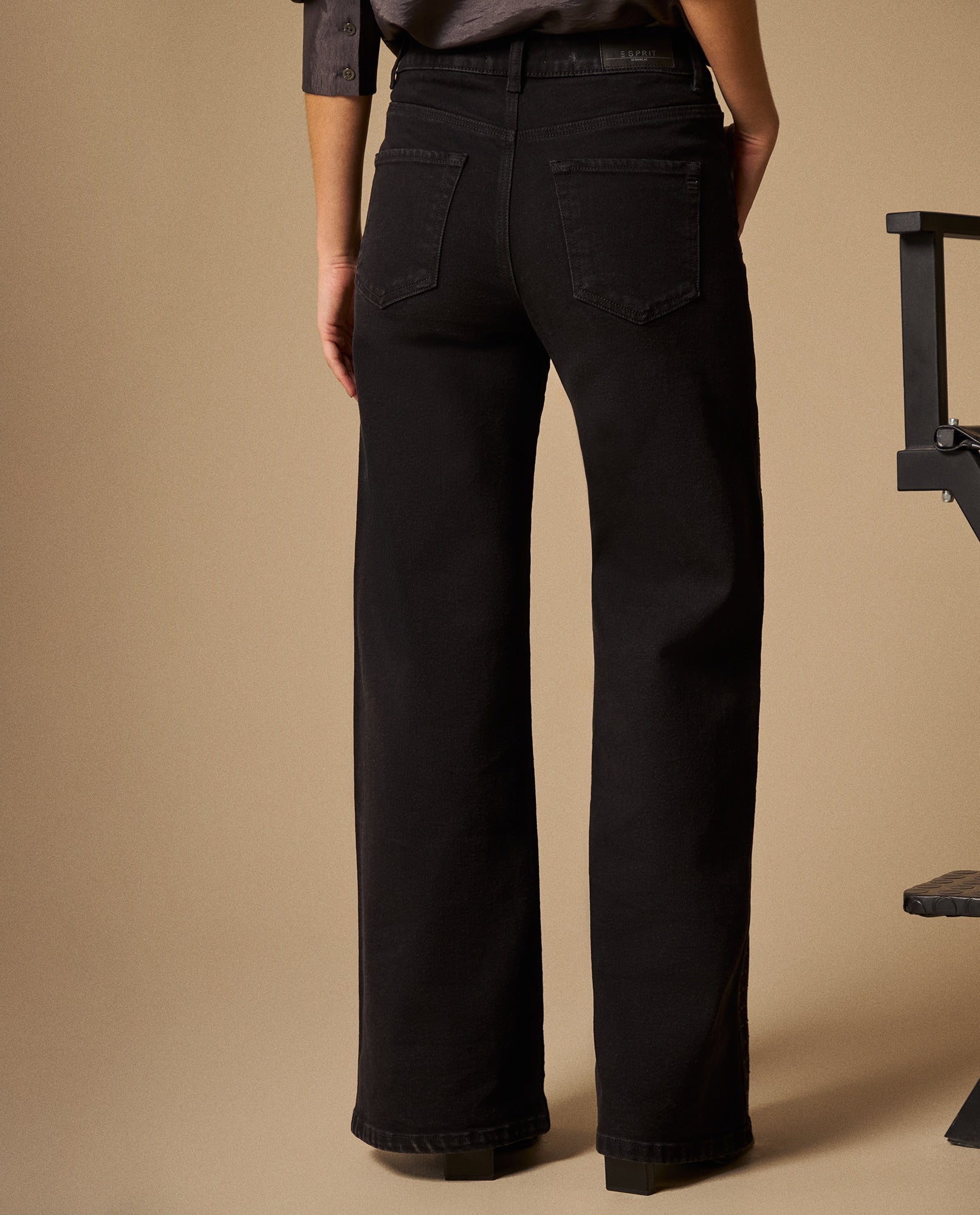 Jean Wide Leg Negro con Aplicaciones Brillantes - Negro 34_679G035_NEG193909_5