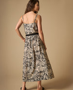 Vestido largo de tiras con caída fluida - Crudo