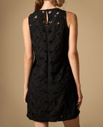 Vestido corto manga sisa con detalles de textura - Negro