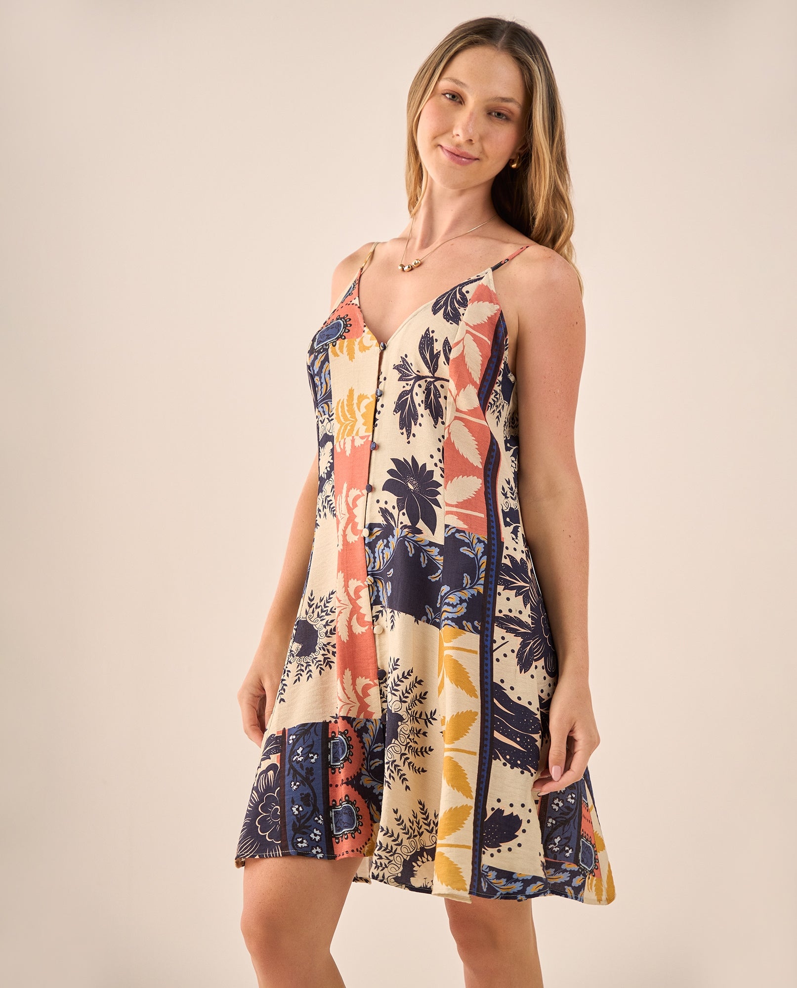 Vestido Patchwork Floral con Tirantes Ajustables - Blanco 34_699G003_BLA110601_4