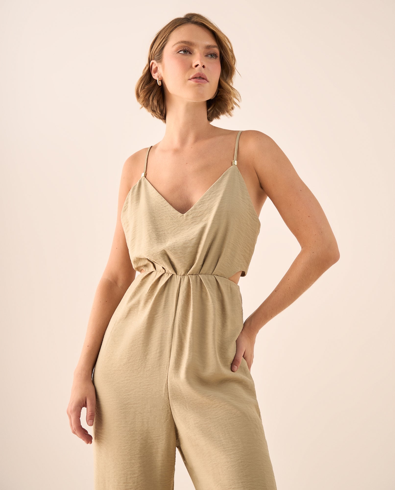 Enterizo Beige con Detalle Cut-Out Lateral - Beige 34_699G020_BEI161110_4