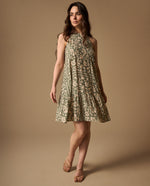 Vestido Floral con Volante - Verde