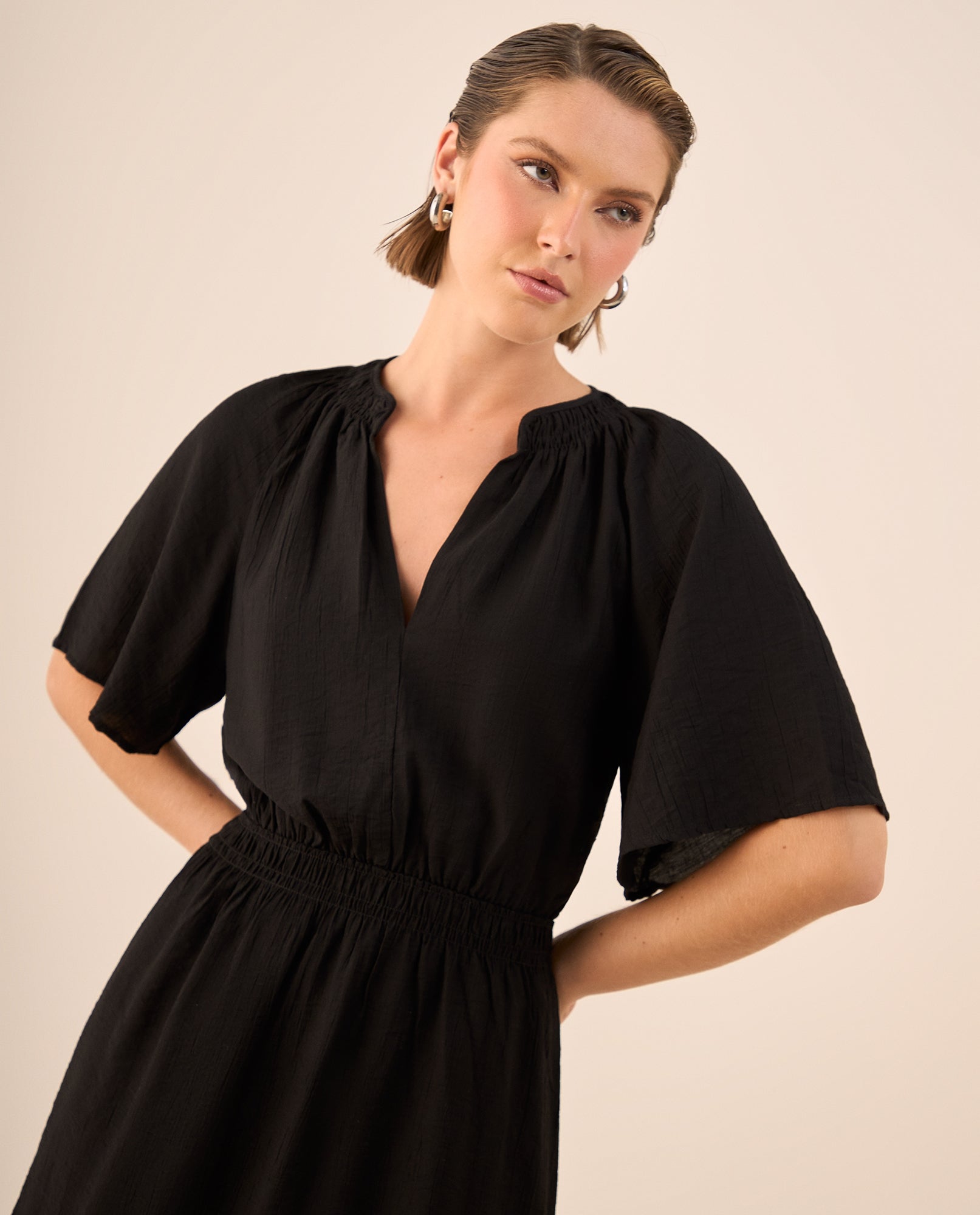 Vestido Bohemio Mangas Kimono - Negro 34_699G200_NEG193909_4