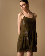 Vestido Bordado con Aplicaciones Florales - Verde