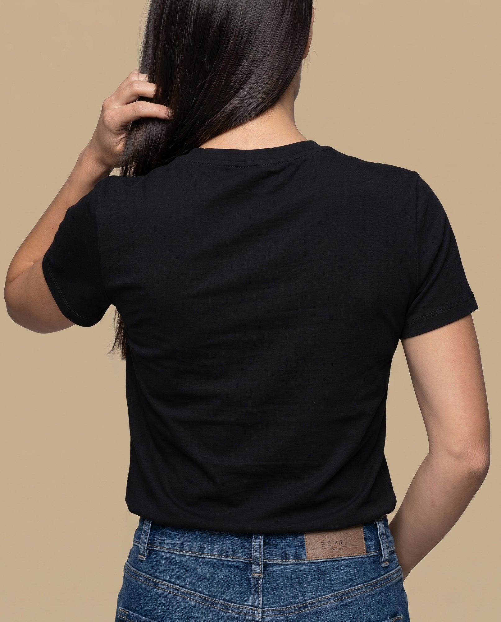 Camiseta manga corta bordada - Negro 34_901H000_NEG190303_4