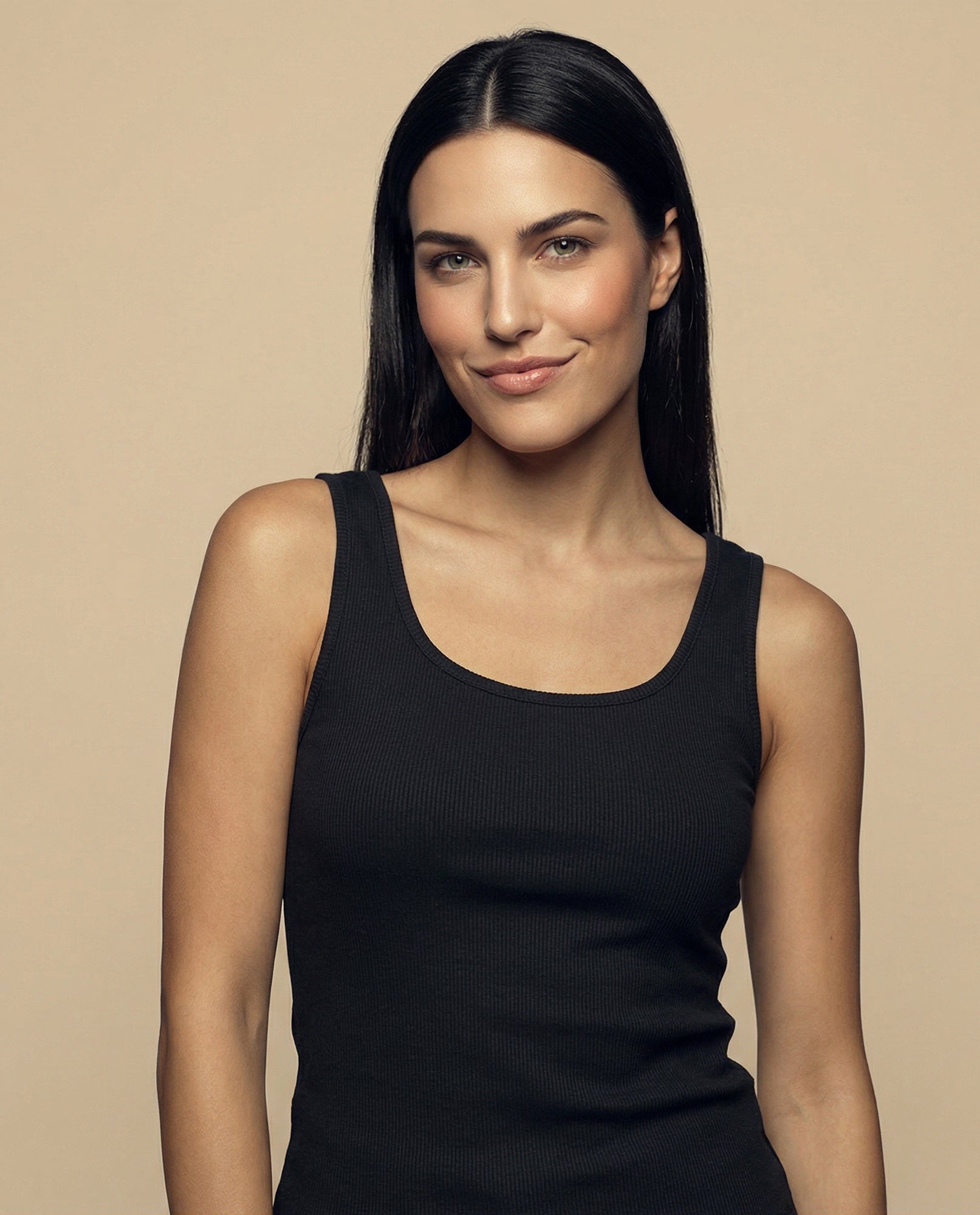 Camiseta manga sisa cuello redondo corte ajustado - Negro 34_902H001_NEG190303_3