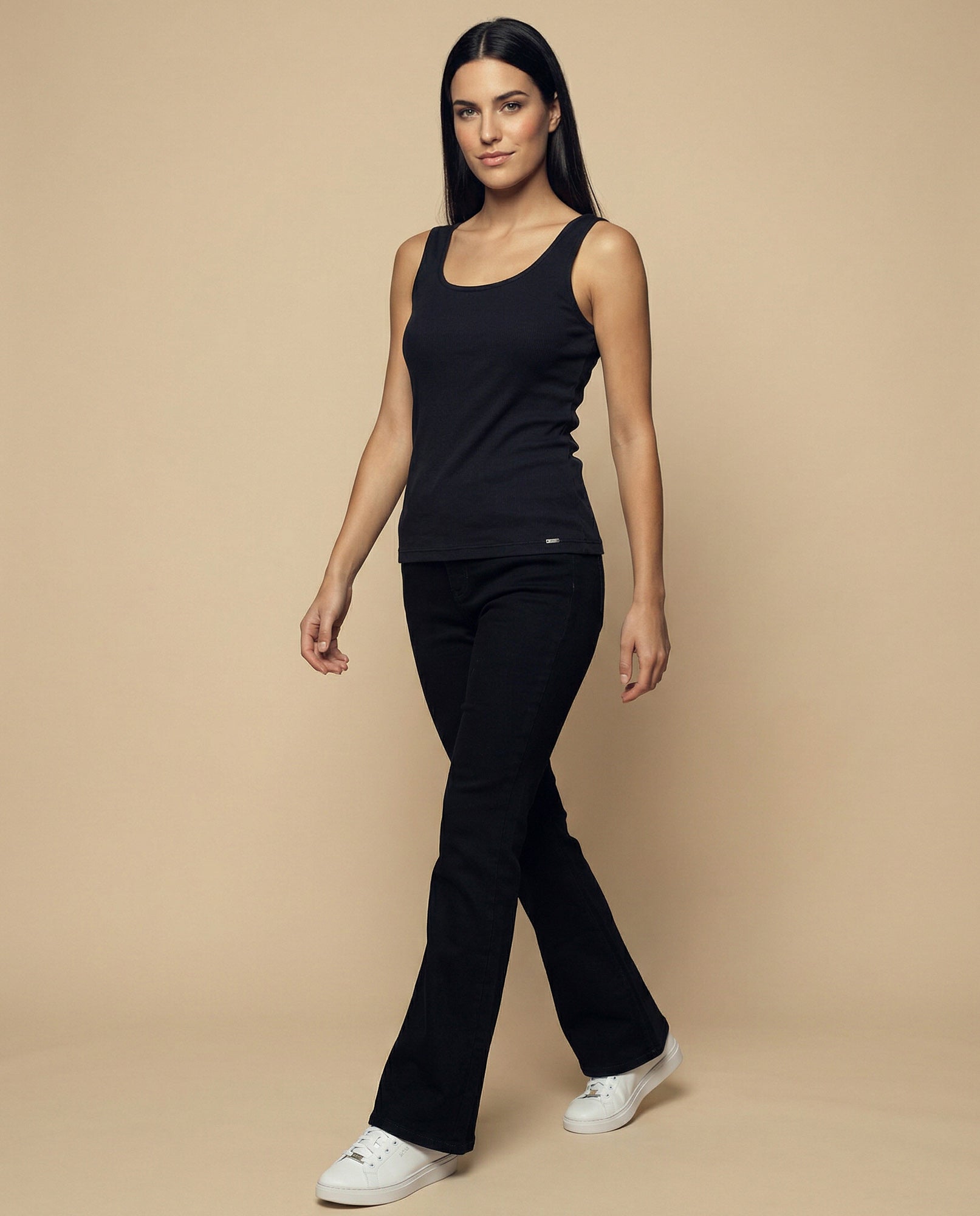Camiseta manga sisa cuello redondo largo extendido - Negro 34_902H003_NEG190303_5