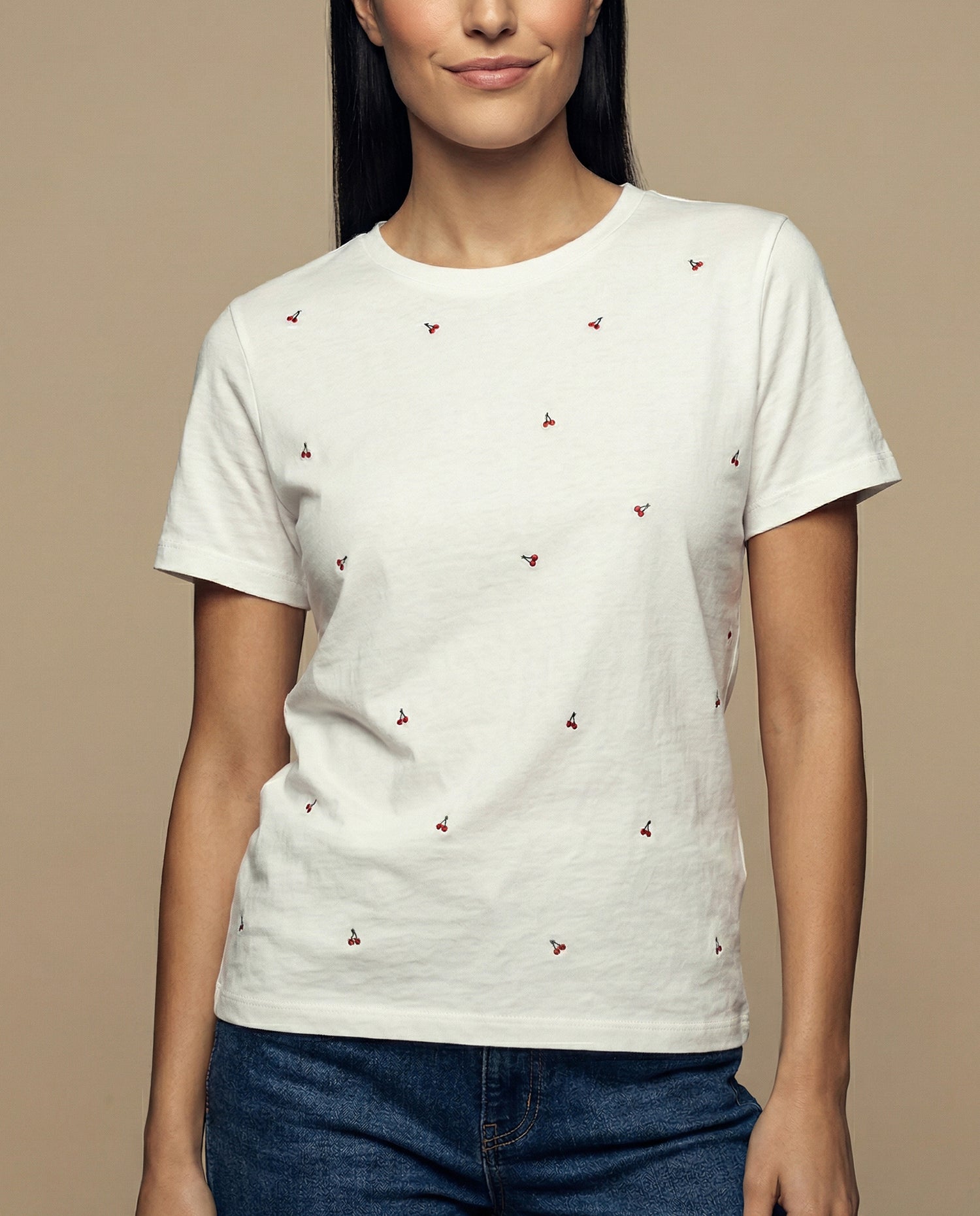 Camiseta bordada manga corta cuello redondo - Crudo