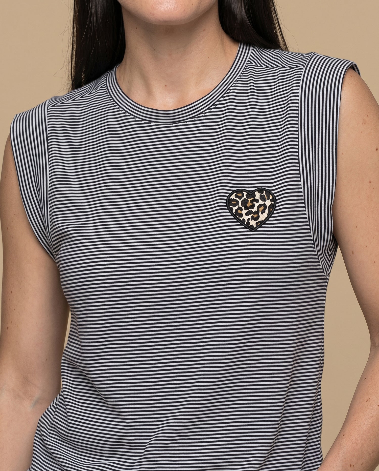 Camiseta rayas manga corta bordada - Blanco