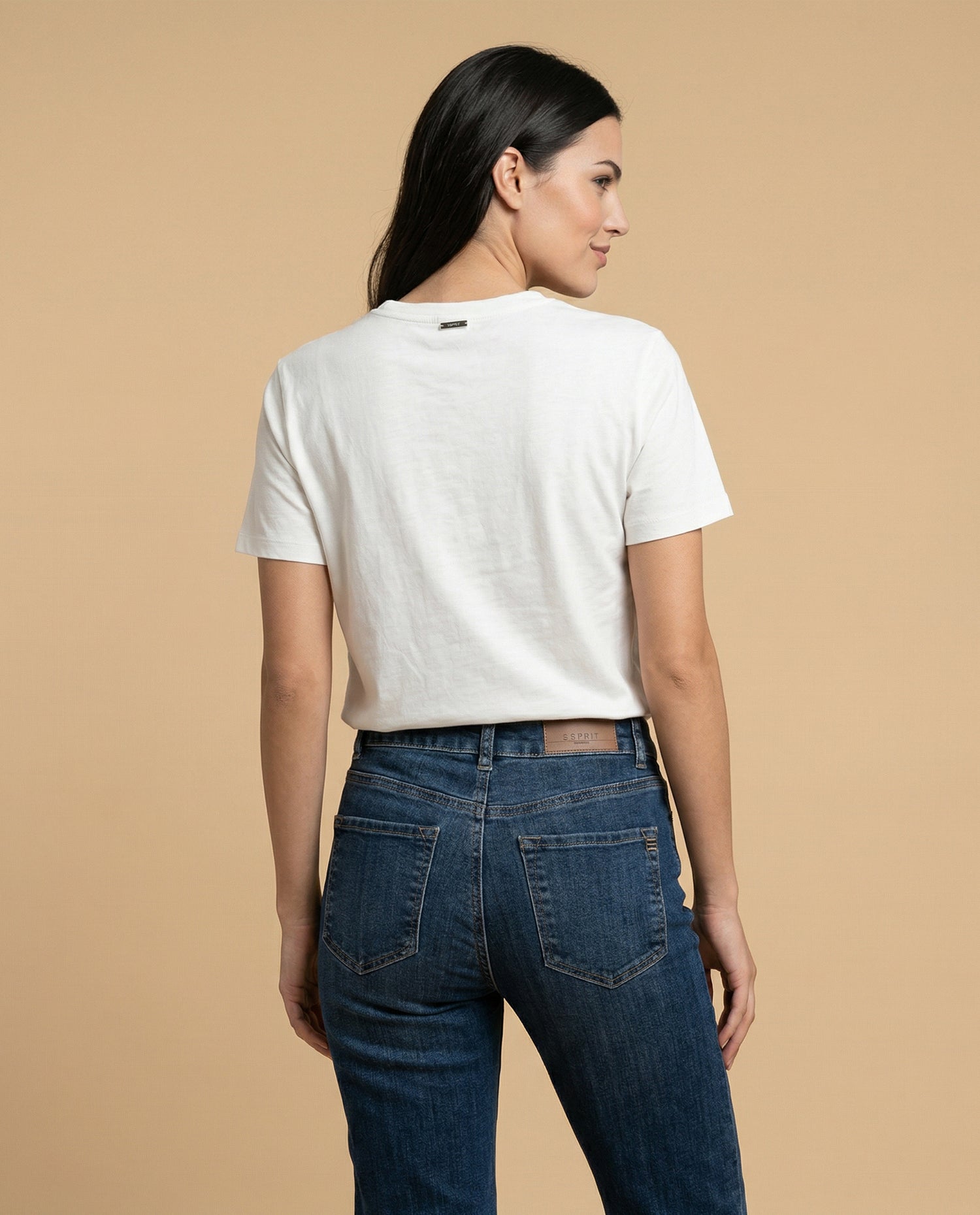 Camiseta manga corta con detalle bordado - Crudo
