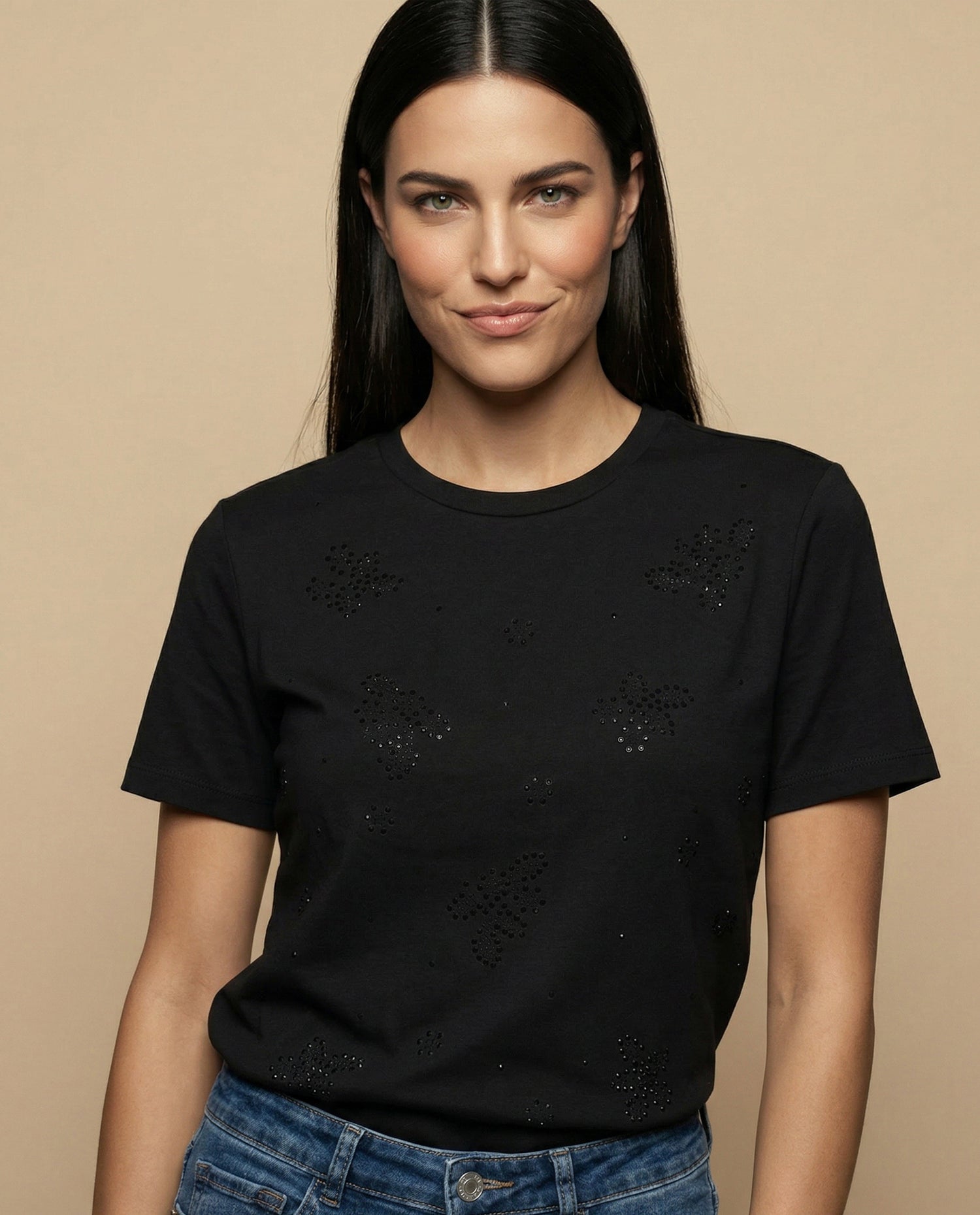Camiseta bordada manga corta con largo extendido - Negro