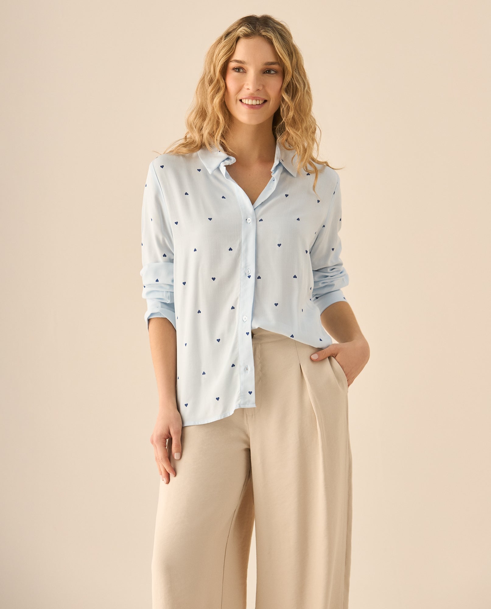 Camisa con mini prints de corazones para mujer - Azul 34_912G312_AZU124610_0