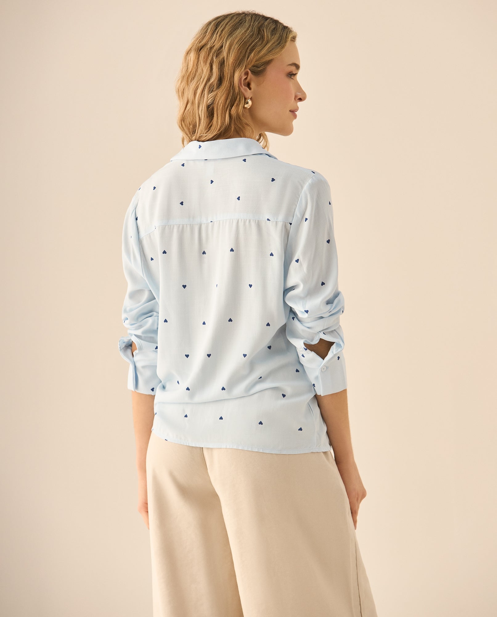 Camisa con mini prints de corazones para mujer - Azul 34_912G312_AZU124610_4