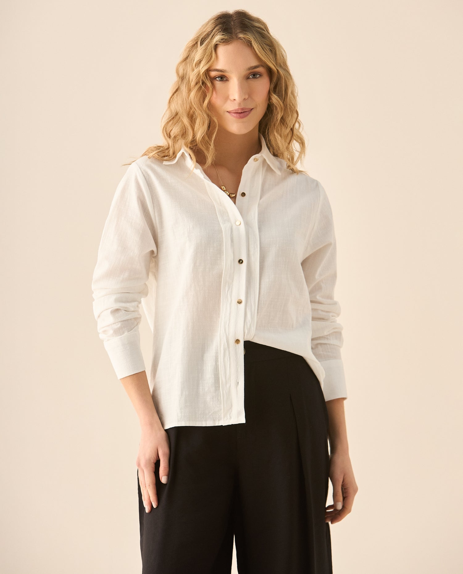 Camisa de tela con textura para mujer - Blanco