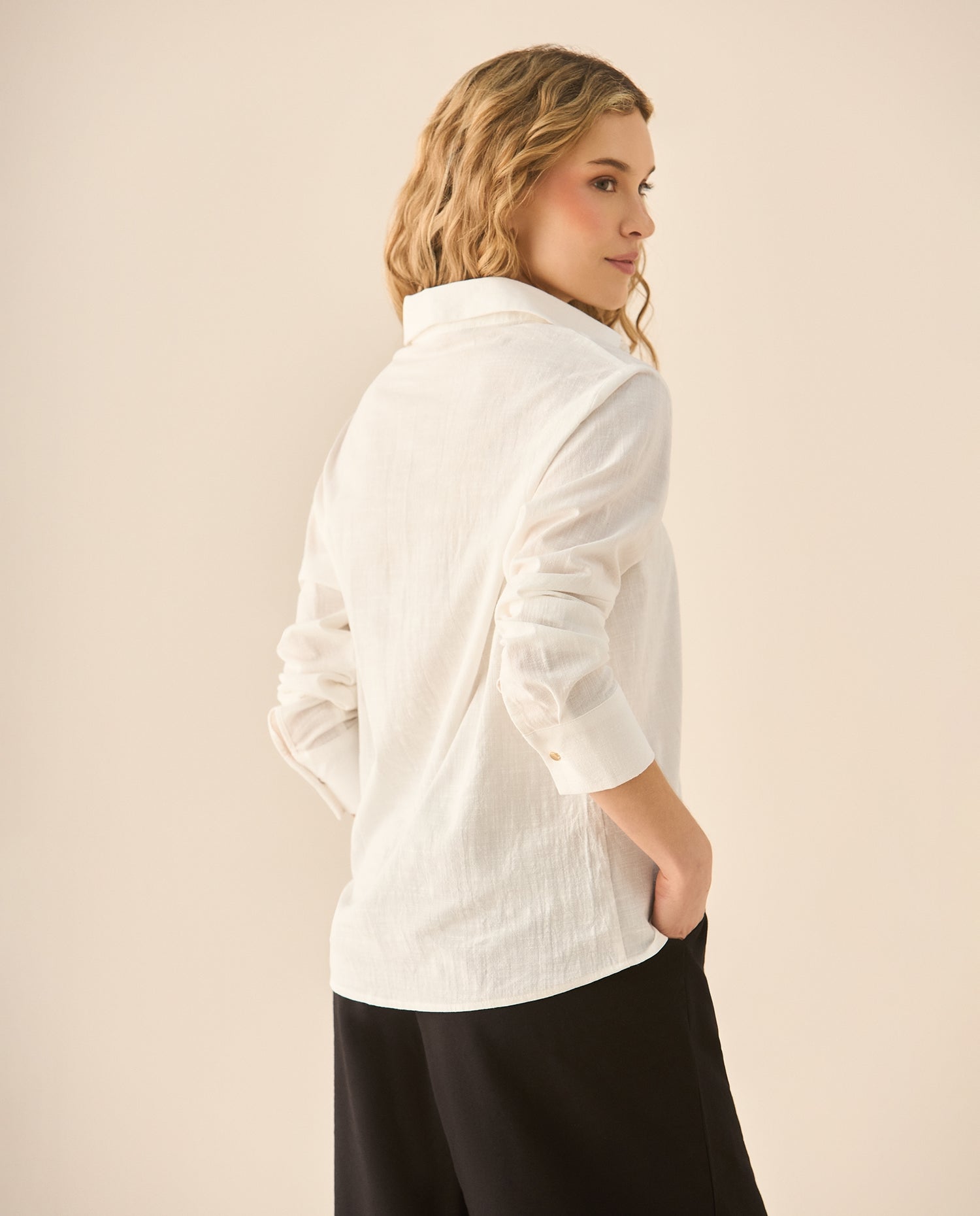Camisa de tela con textura para mujer - Blanco