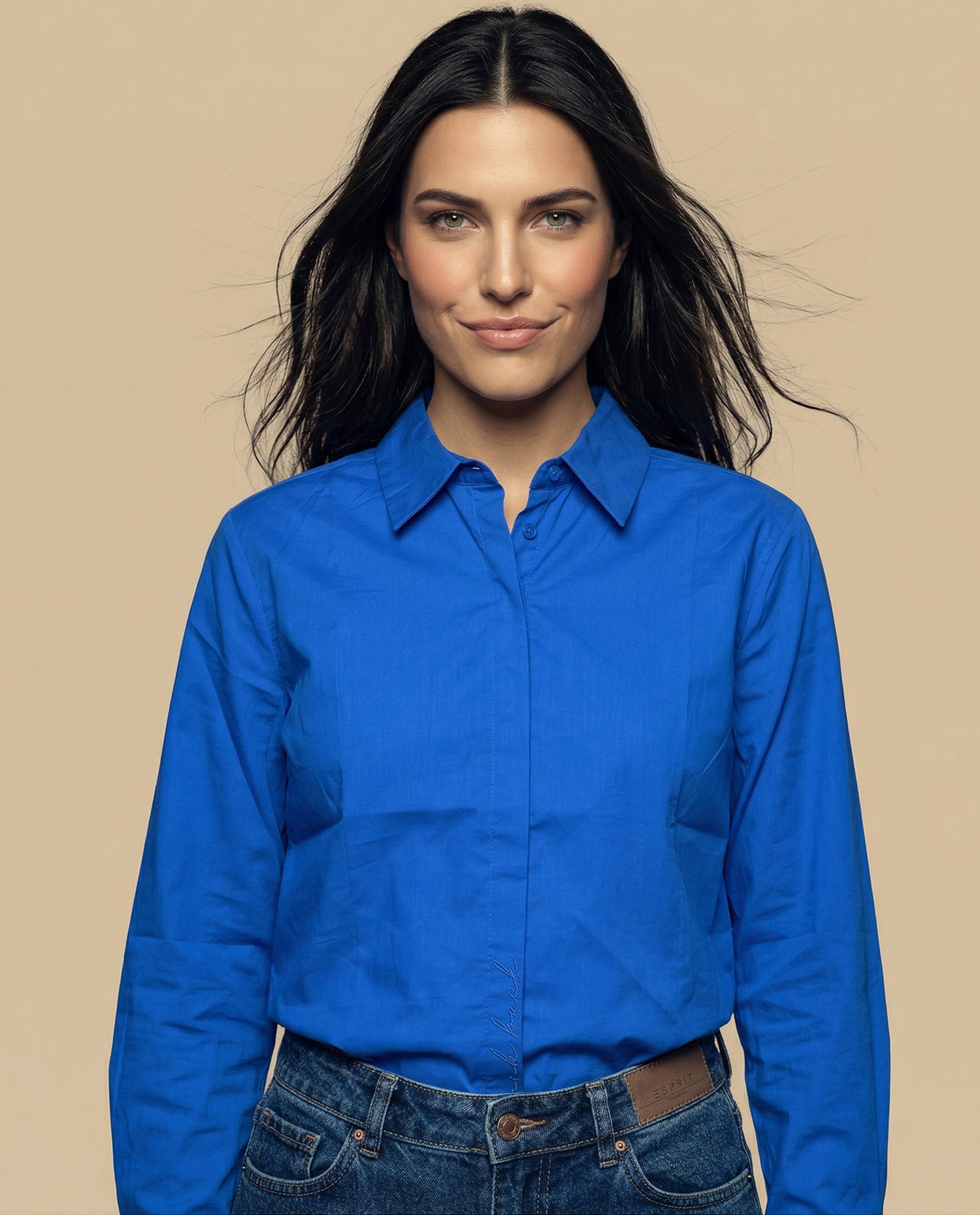 Camisa manga larga cuello camisero en algodón - Azul