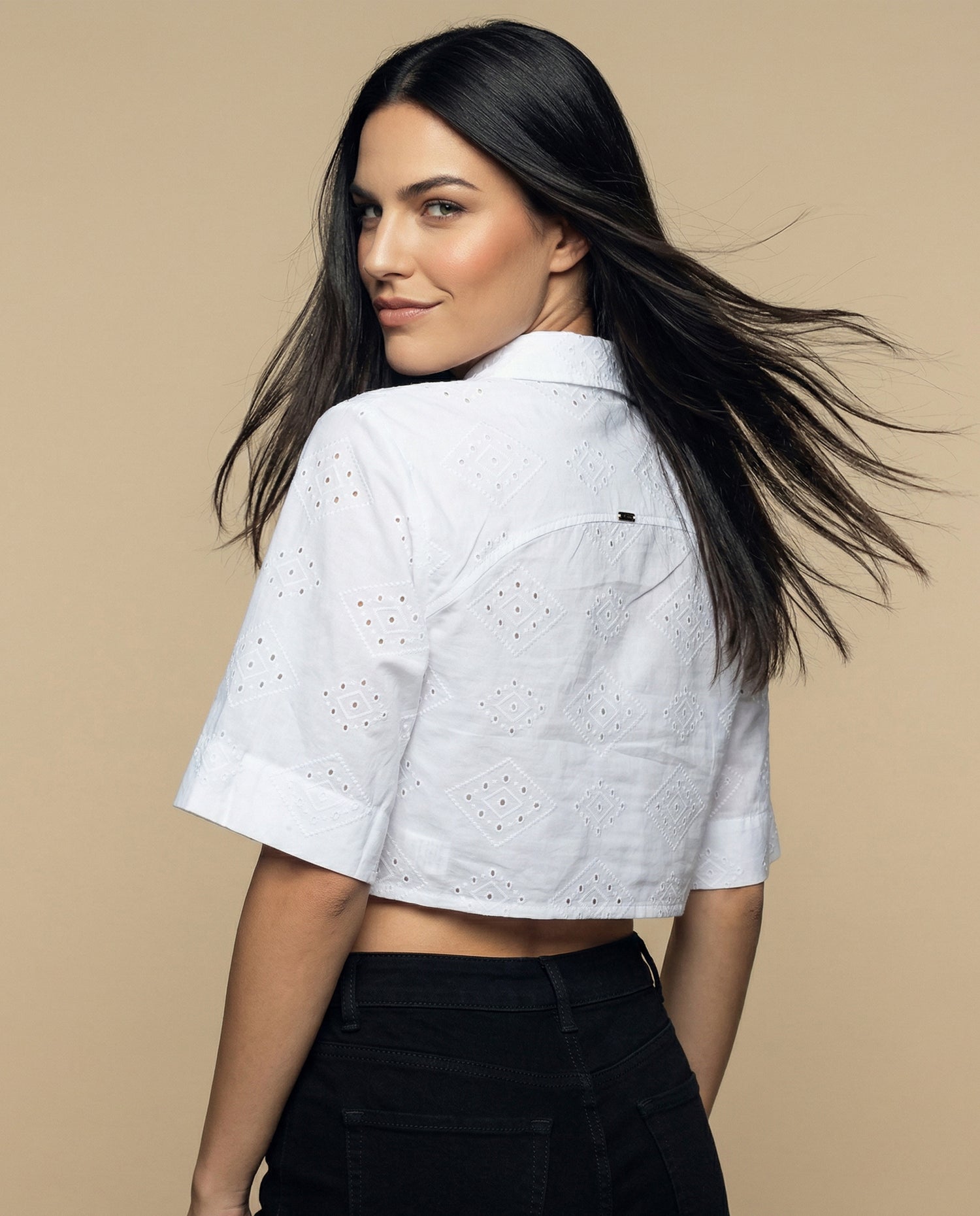 Camisa tejido con textura manga 3/4 cuello camisero - Blanco