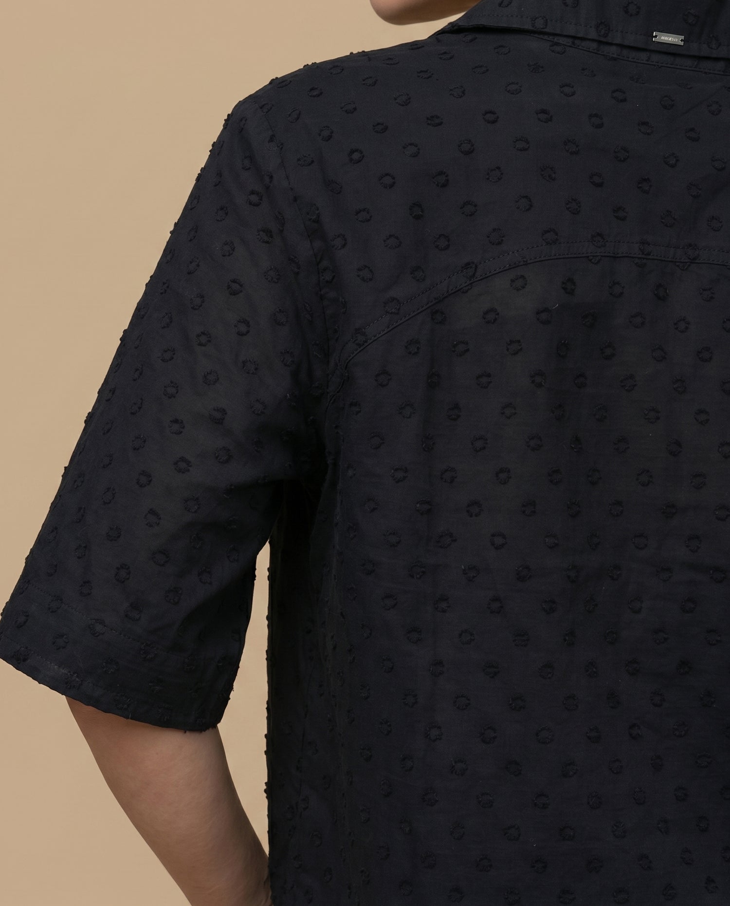 Camisa denim bordada manga 3/4 - Negro