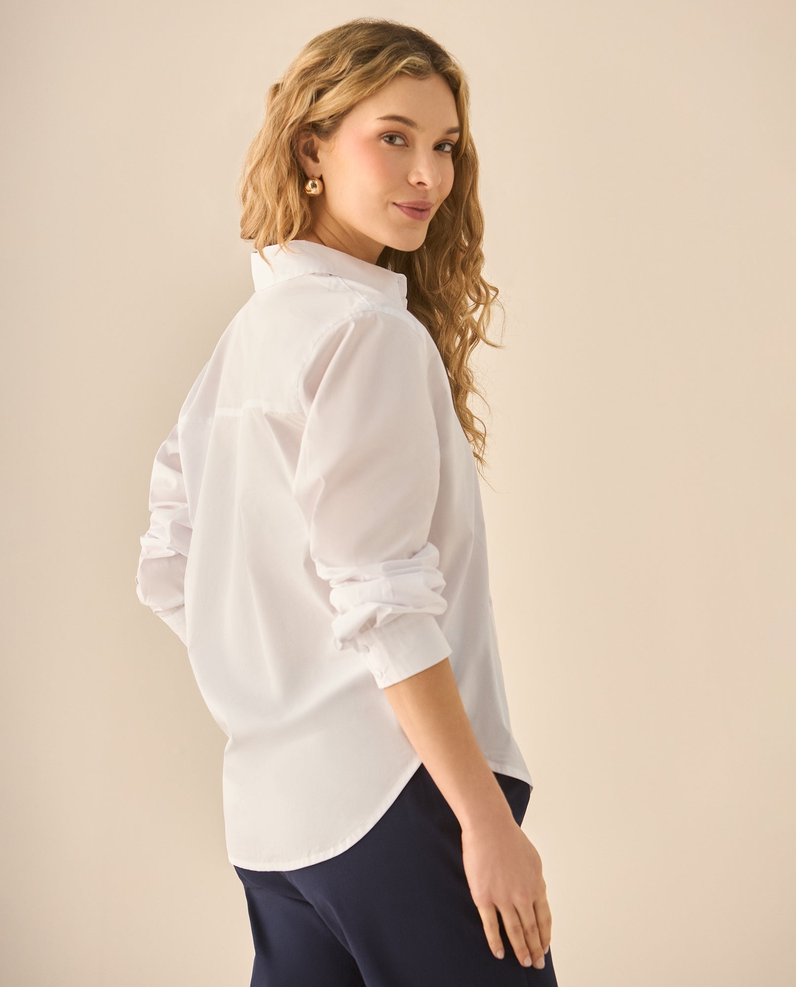 Camisa clásica manga larga para mujer - Blanco 34_913G000_BLA110601_4
