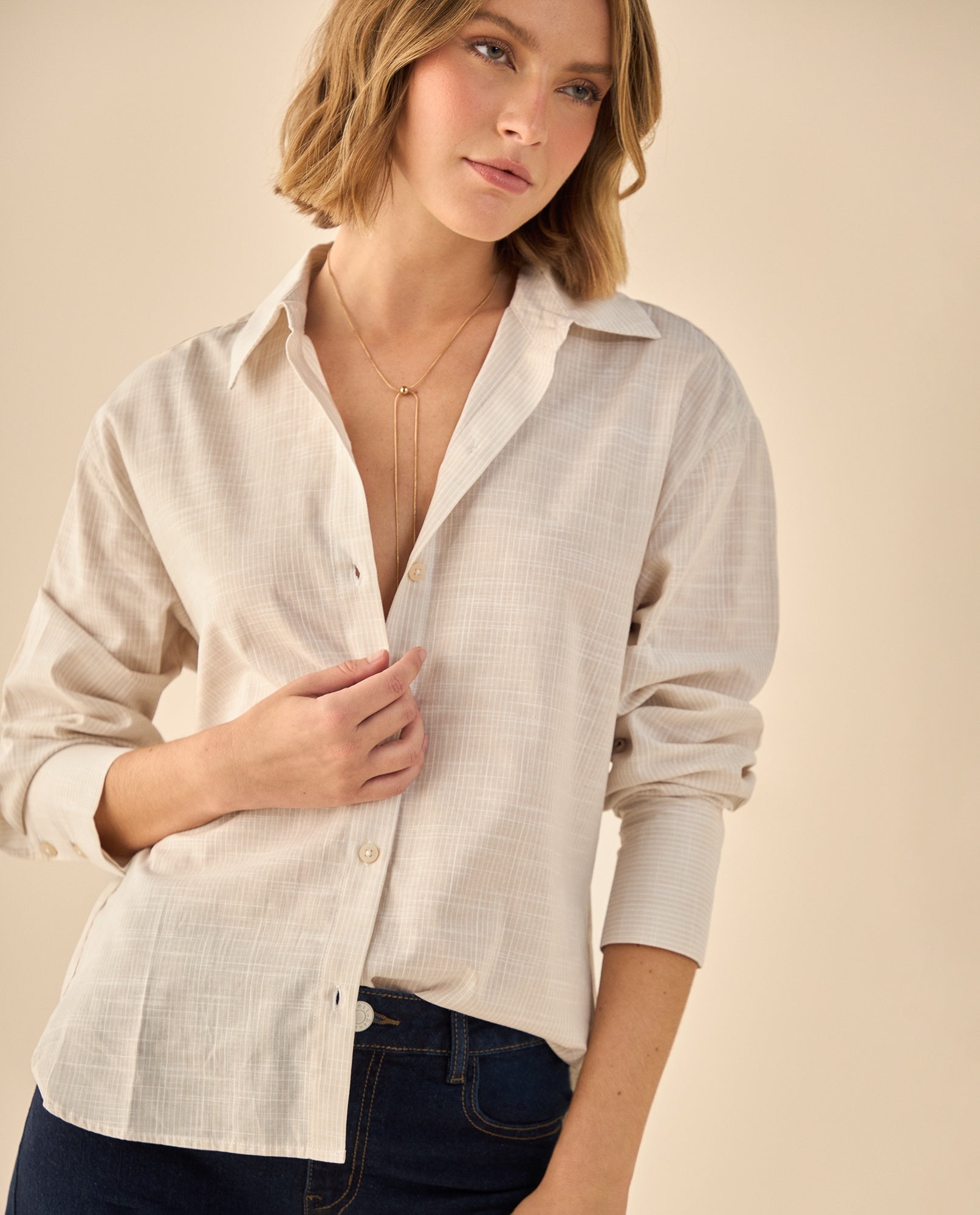 Camisa con Textura Cuadriculada Manga Larga - Beige 34_913G003_BEI130607_6