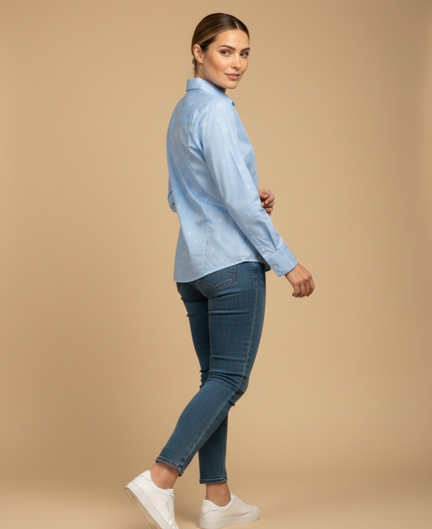 Camisa con Estampado Floral Delicado - Azul 34_913G020_AZU184035_2