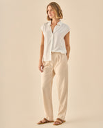 Camisa con Pliegue Posterior Distintivo - Crudo