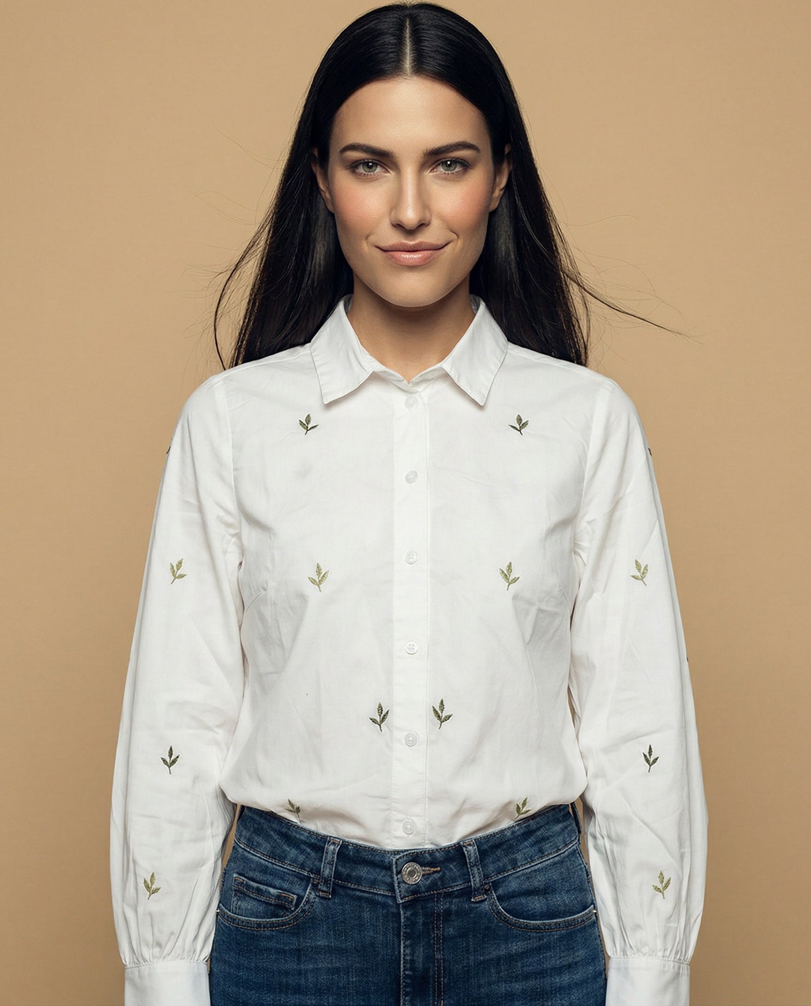 Camisa manga larga con estampado continuo - Verde 34_913G303_VER170208_0