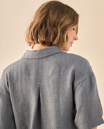 Camisa Cropped con Textura Jaspeada - Gris