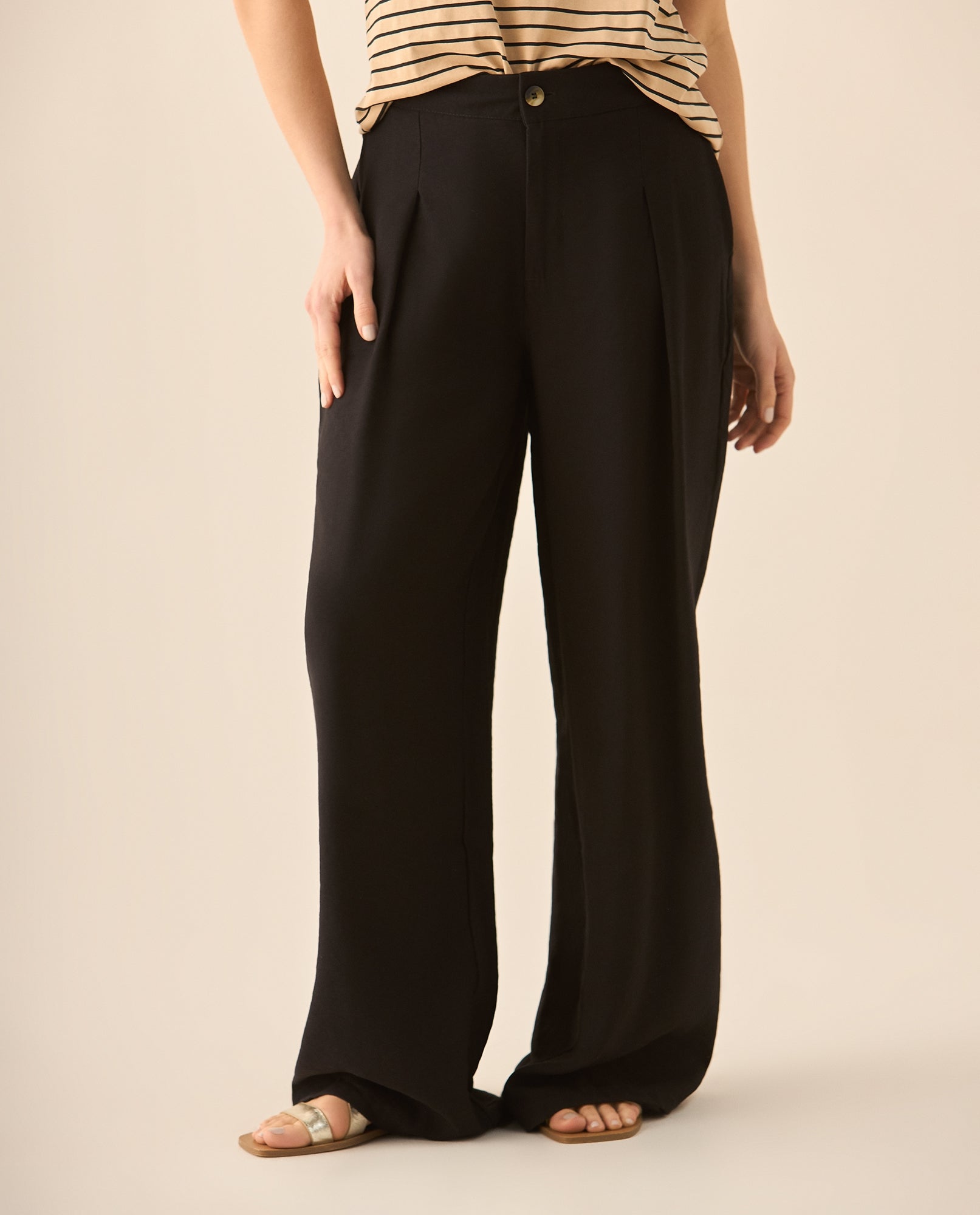 Pantalón clásico de silueta amplia para mujer - Negro 34_932G306_NEG190303_3