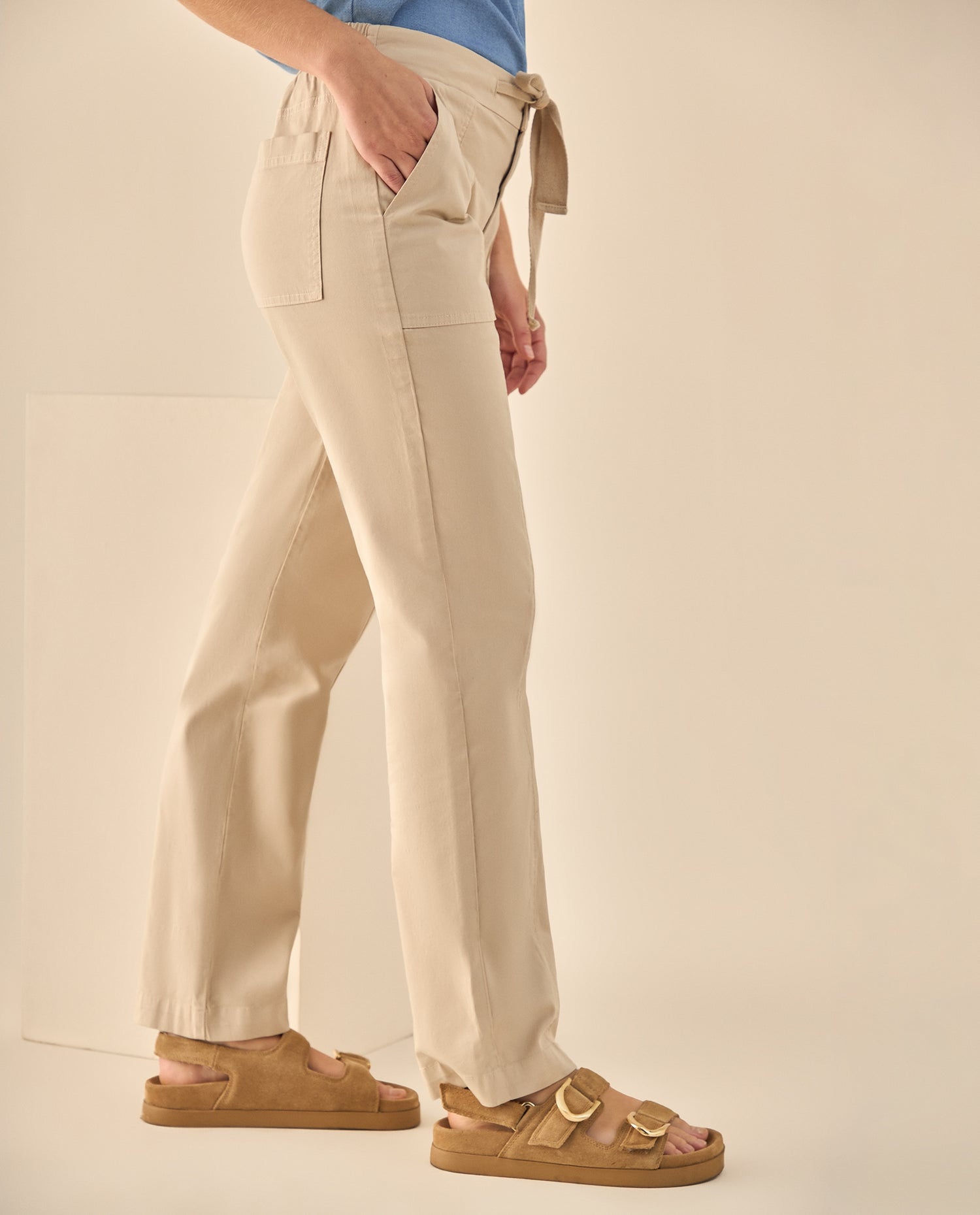 Pantalón Cargo con Cordón Ajustable - Beige