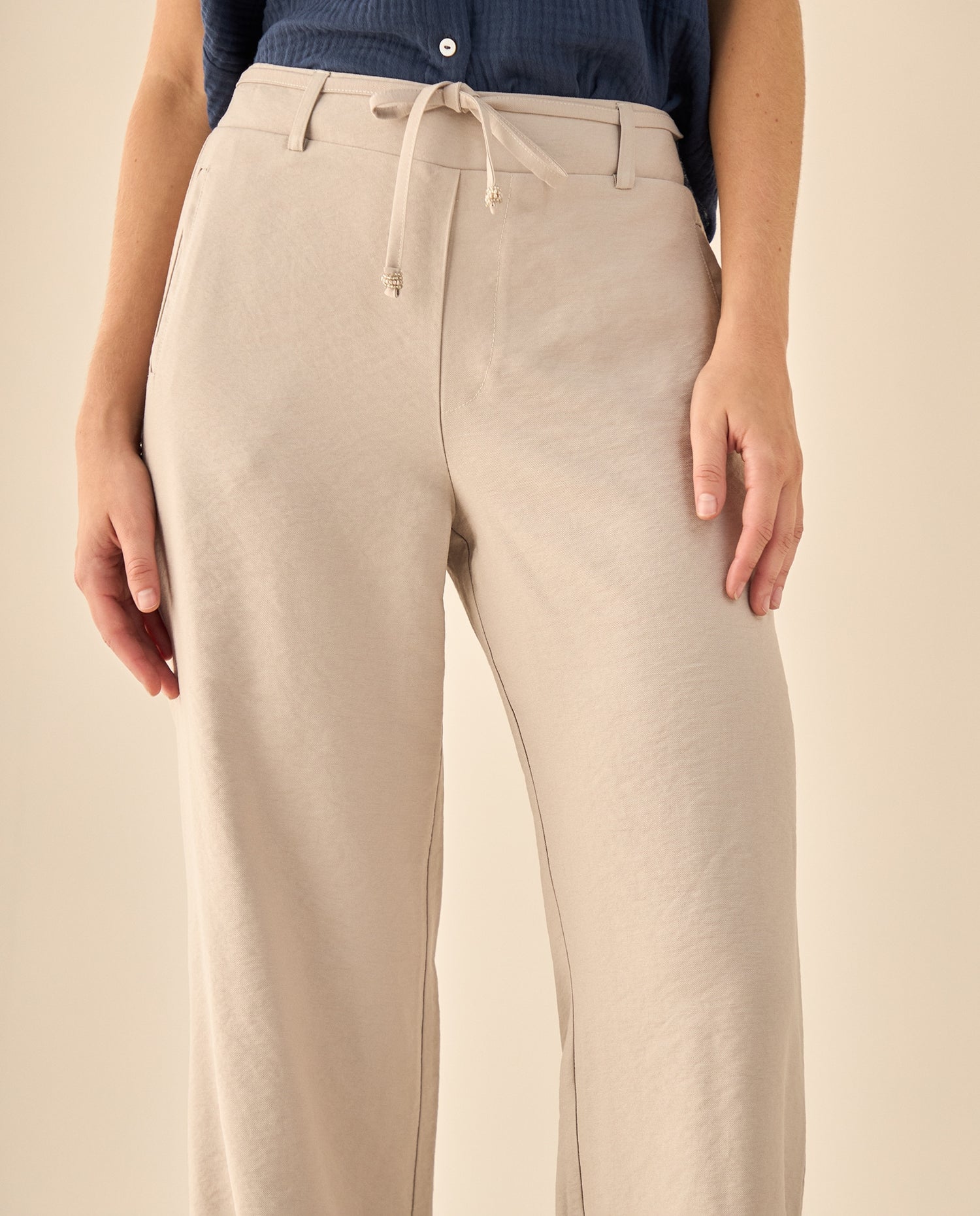 Pantalón Wide Leg con Cordón Ajustable - Beige