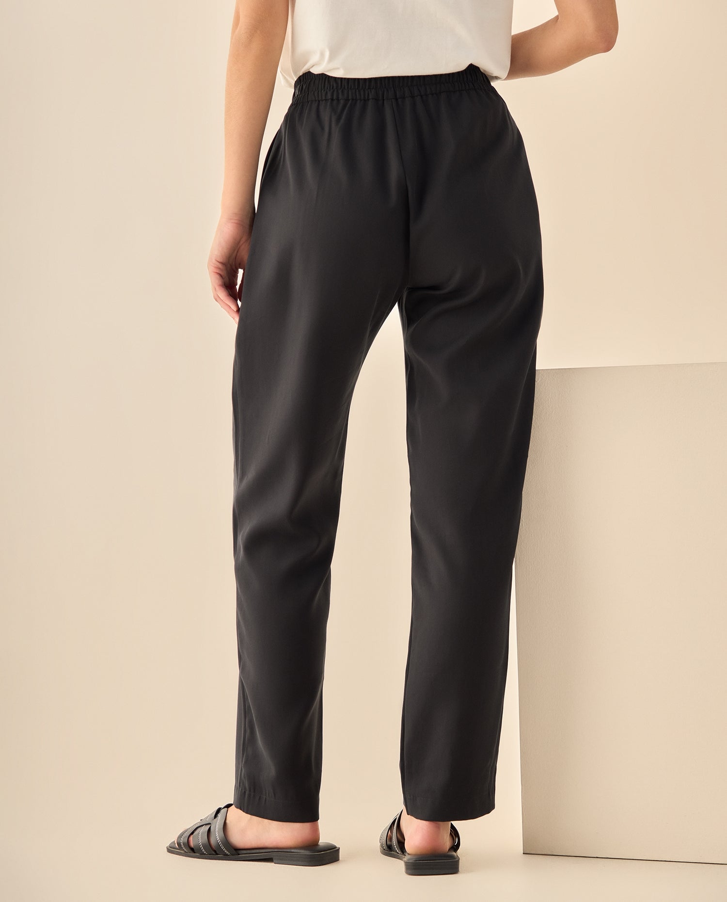 Pantalón de Cintura Alta con Cordón - Negro