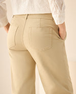 Pantalón clásico de silueta recta para mujer - Beige