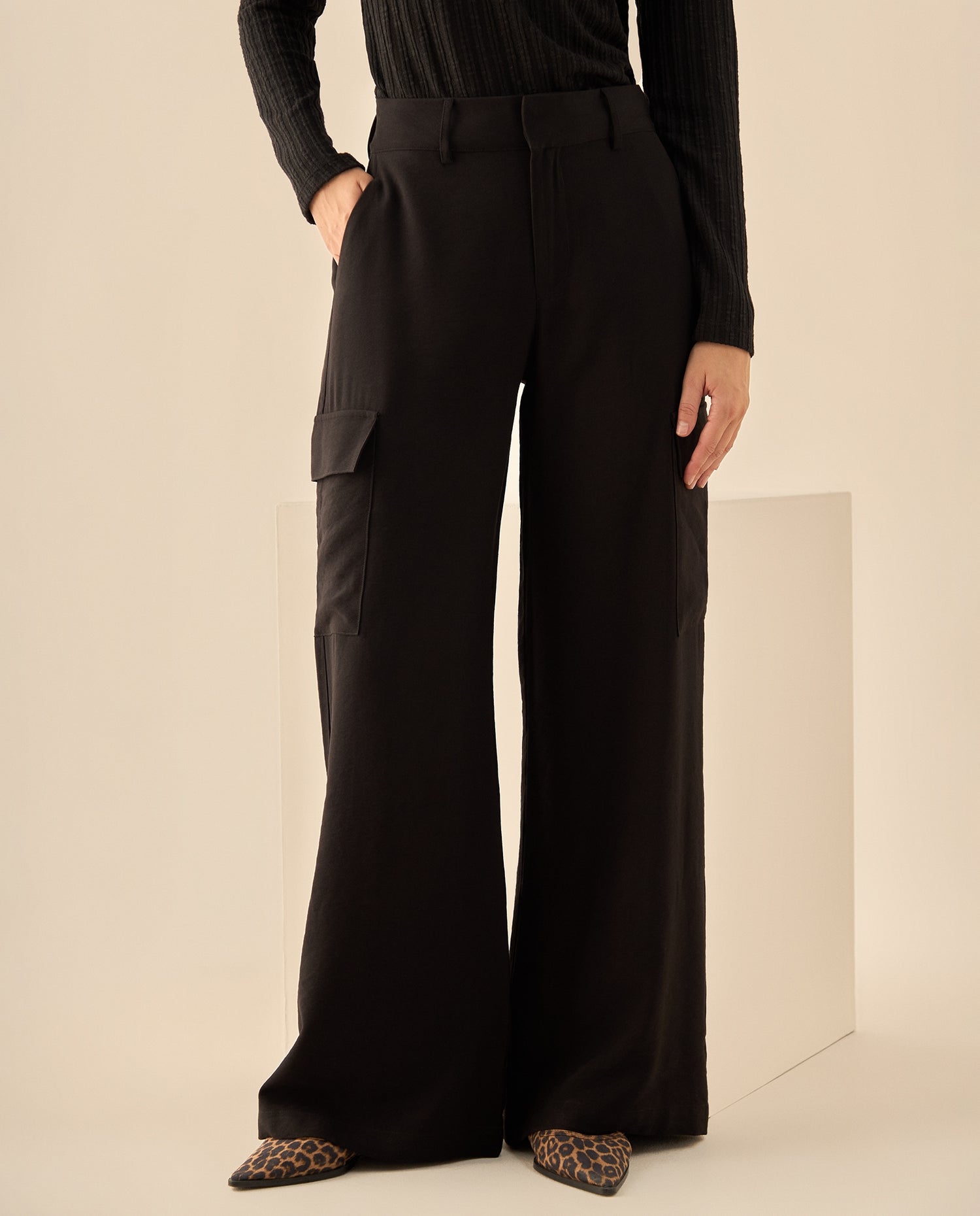 Pantalón Cargo de Tiro Alto Pierna Ancha - Negro