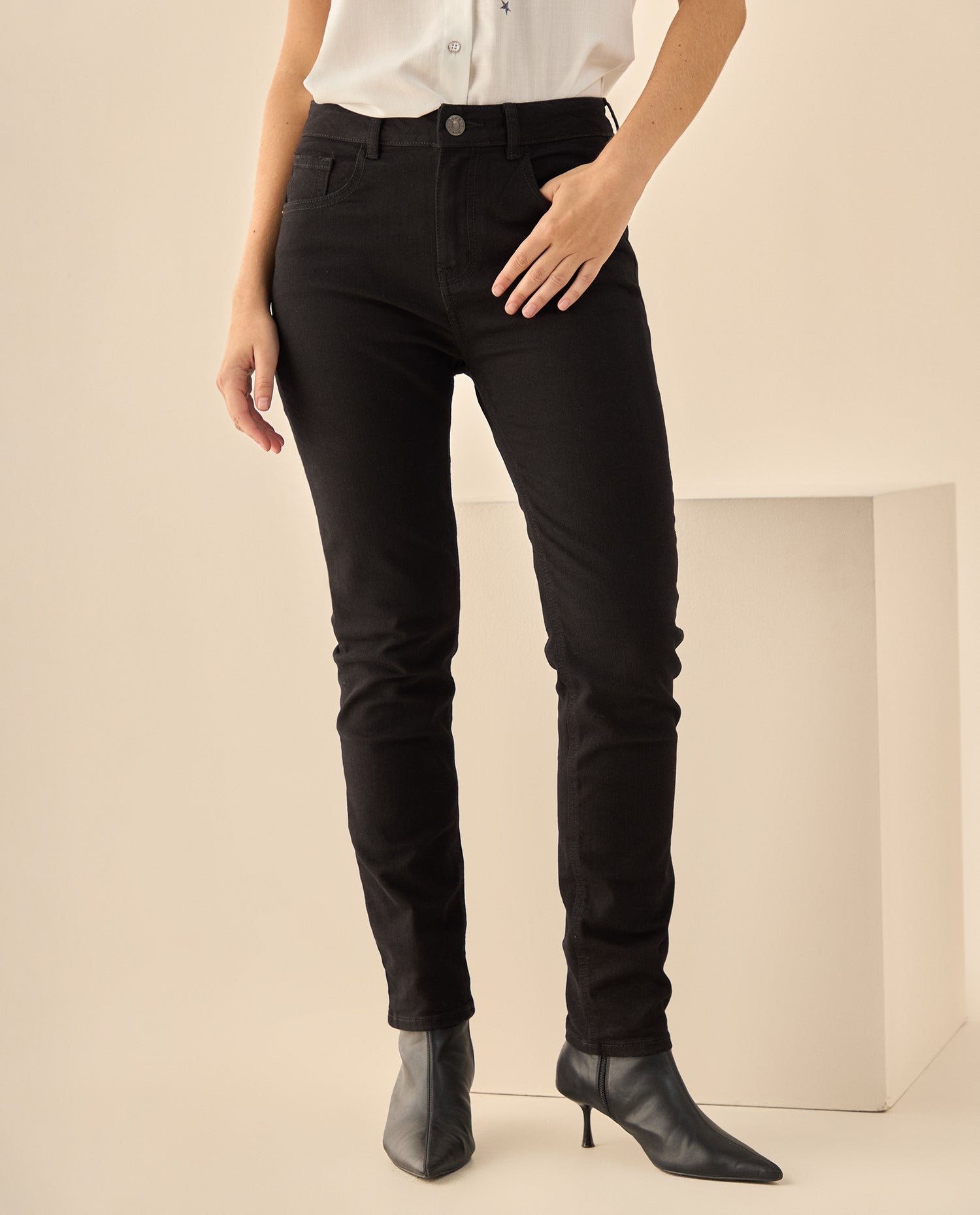 Jeans Skinny Tiro Alto con Stretch - Negro