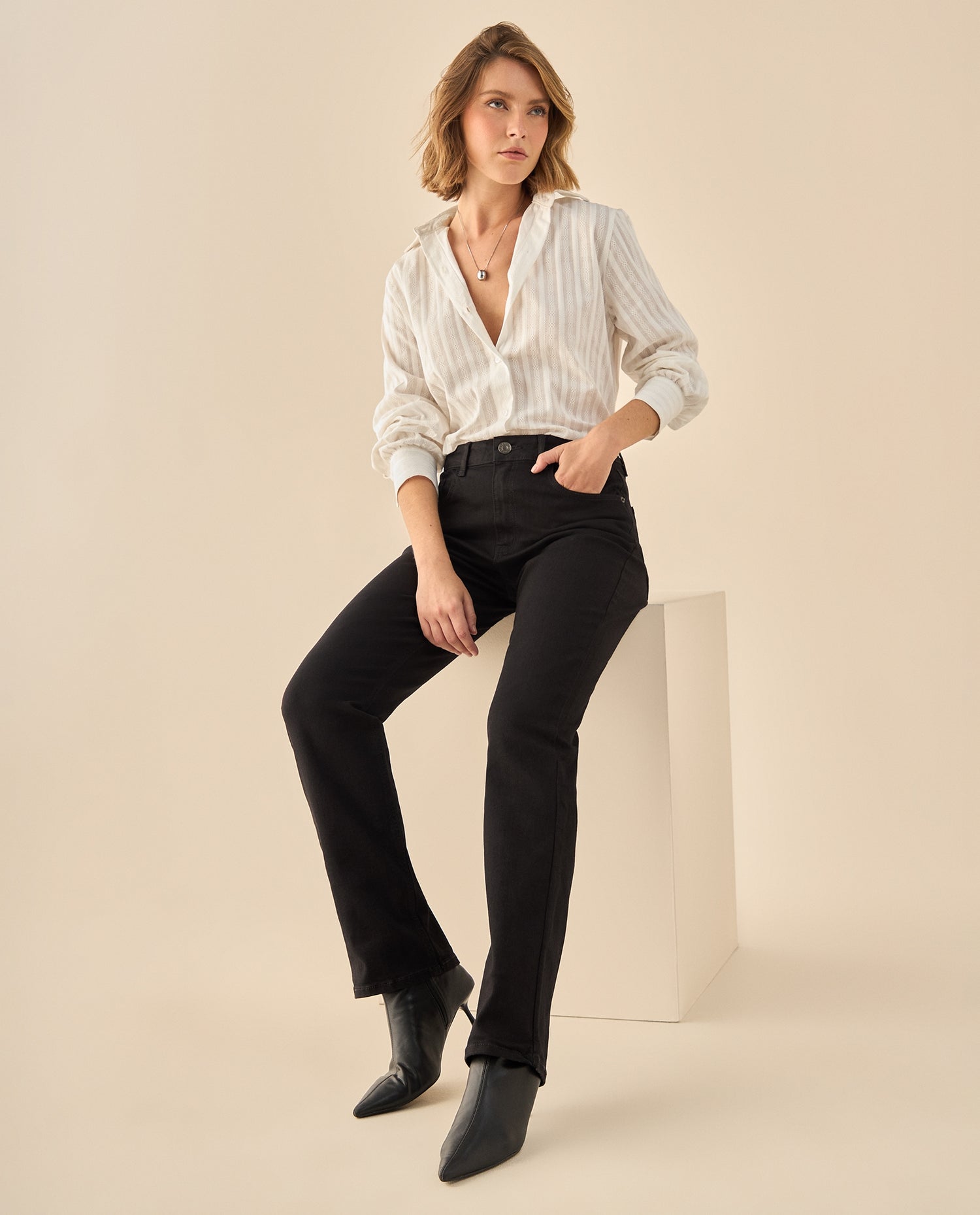 Pantalón Recto Outlet Premium - Negro