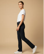 Jean recto cinco bolsillos para mujer - Negro