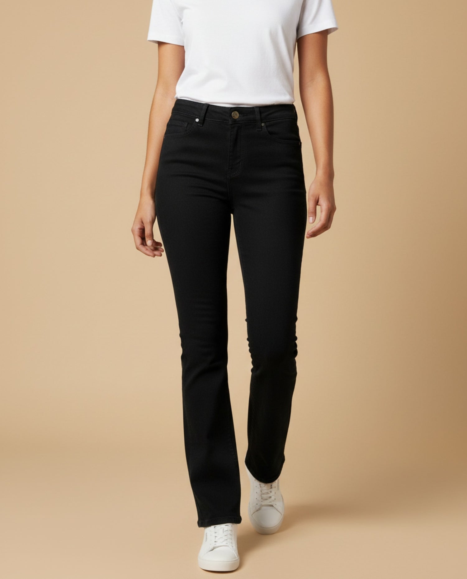 Jean recto cinco bolsillos para mujer - Negro